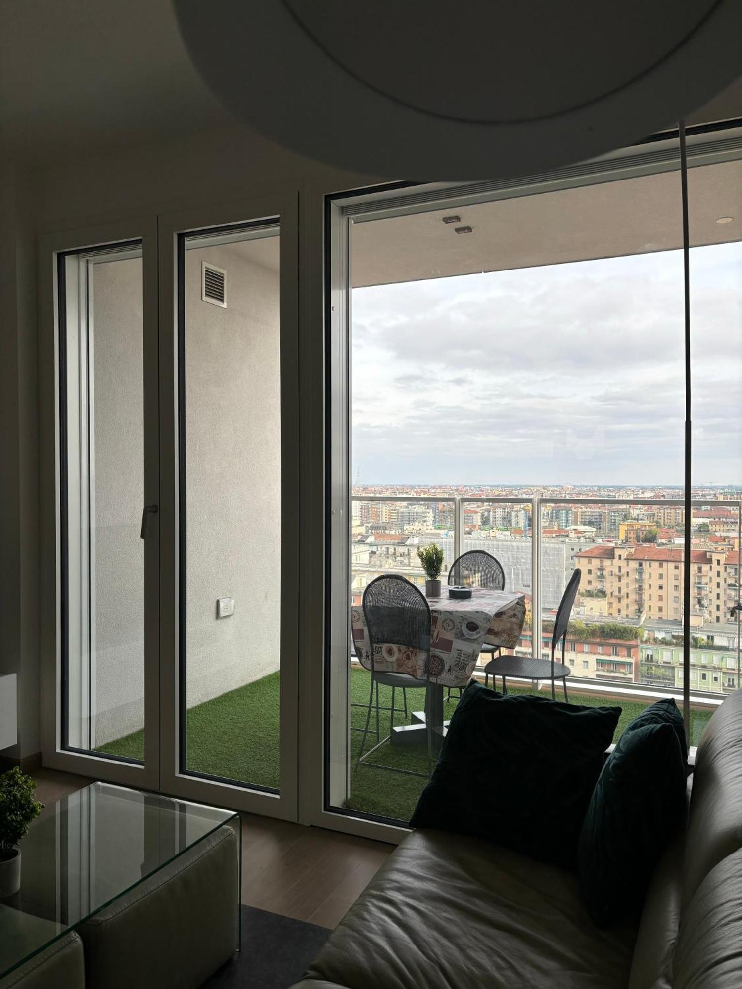 Torre Milano Skyview Suite Gym Pool & Rooftop Екстер'єр фото